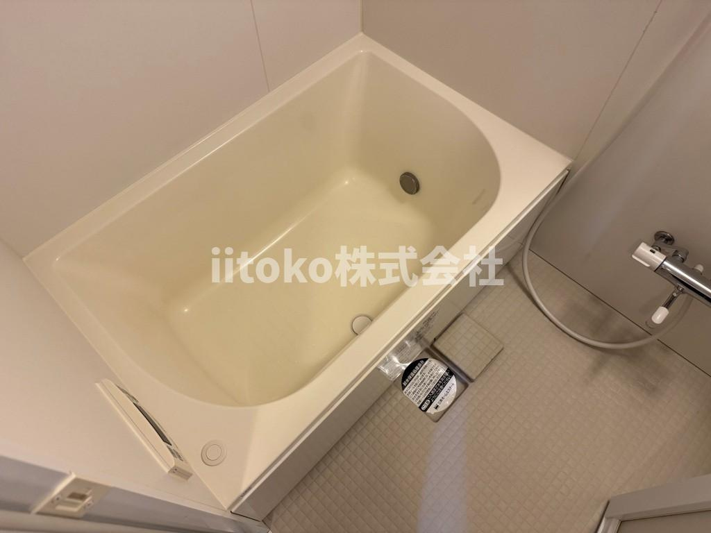 ファインクレスト入谷 の浴室