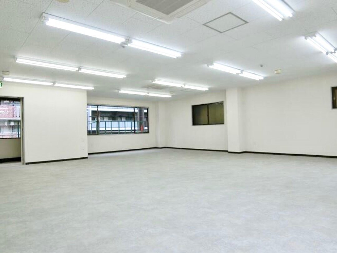 田辺ビルの内装