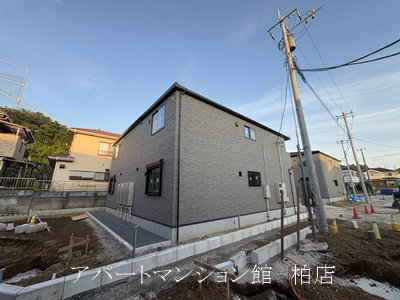 ジェルメ柏Ｃ棟の外観