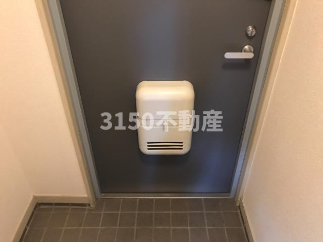 リバーサイドマルセイユの玄関|ポスト