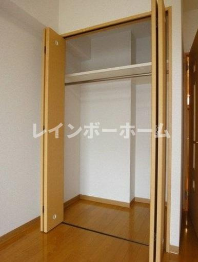 フォーシーズンズ八柱　特典：仲介手数料が無料です!!の内装|大きなスペースがあり、収納には困りません
