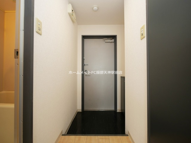 サンライズセカンドの玄関