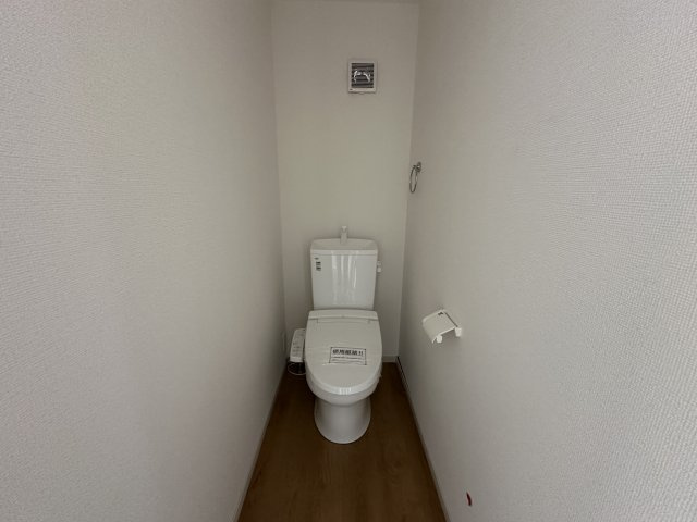 神戸市西区秋葉台２丁目新築戸建のトイレ