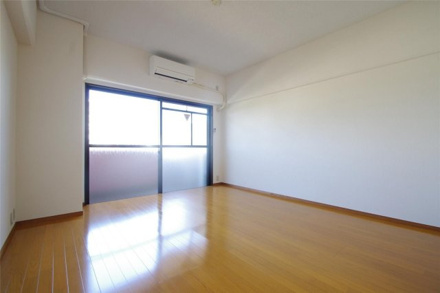 メゾンドアレイ新町のその他