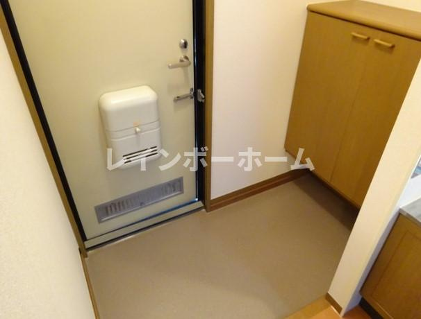 サンクテュエールの玄関