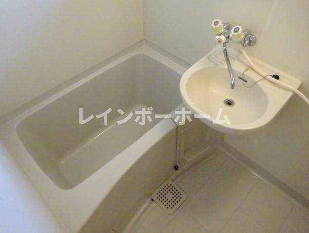 サンクテュエールの浴室