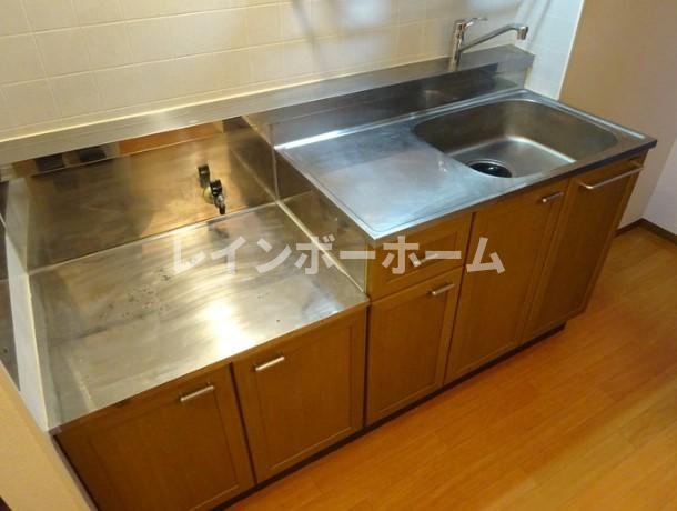 サンクテュエールのキッチン
