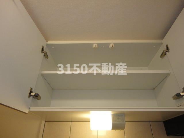 セカンド　カインド・リバレインのキッチン|吊戸棚（イメージ）