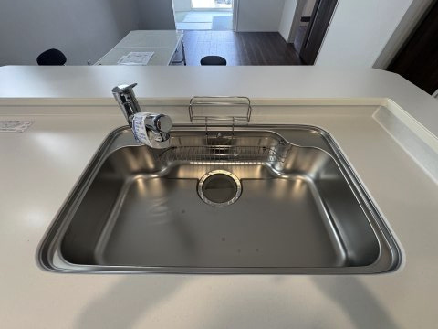 豊見城市豊見城（全4棟）ラスト1号棟のキッチン|1号棟　浄水器付き♪
