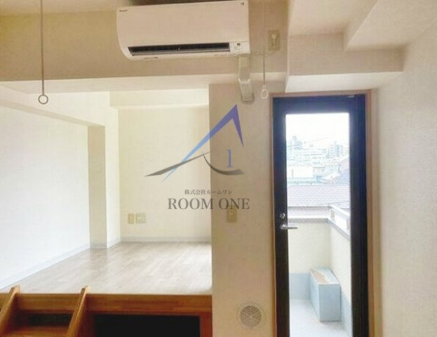 クレセント戸山の居間・リビング|洋室のお部屋です。
