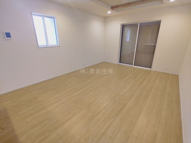 【居間・リビング】の画像