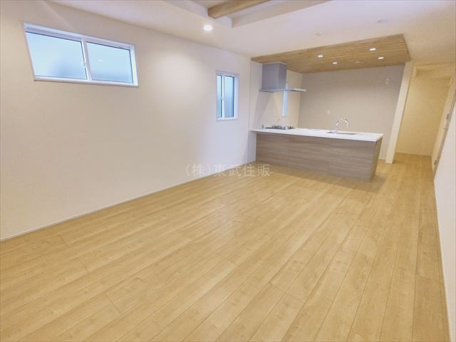【居間・リビング】の画像