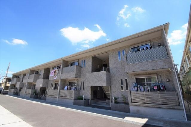 川崎市多摩区菅城下のアパート