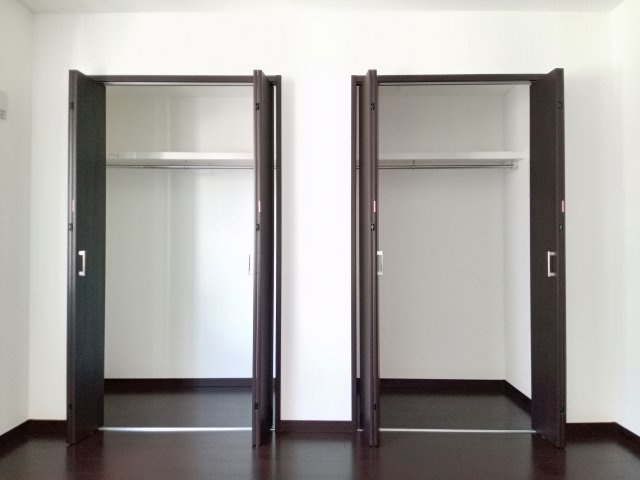 川崎市多摩区菅城下のアパートの収納