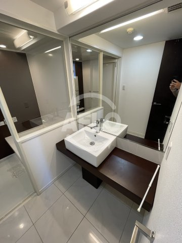フォレステージュ西本町の独立洗面台|フォレステージュ西本町　洗面台