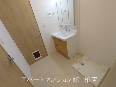 ジェルメ柏D棟の洗面所