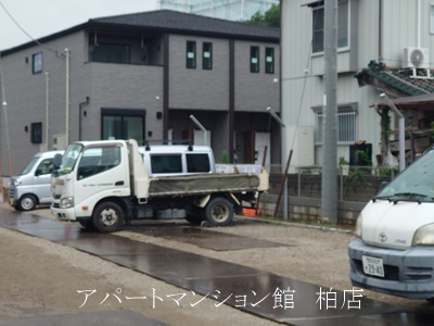 ジェルメ柏D棟の駐車場