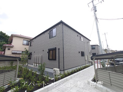 ジェルメ柏D棟の外観