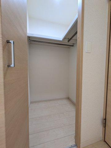 リブリ・市ノ坪の収納