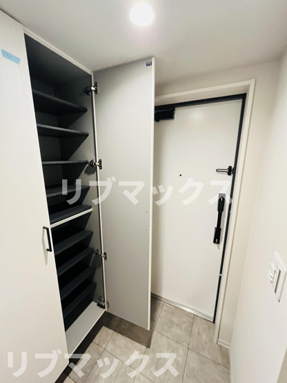 【玄関】デュオメゾン池袋オヴェスト
