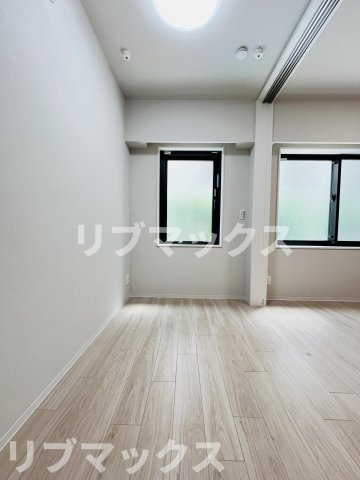 【寝室】デュオメゾン池袋オヴェスト