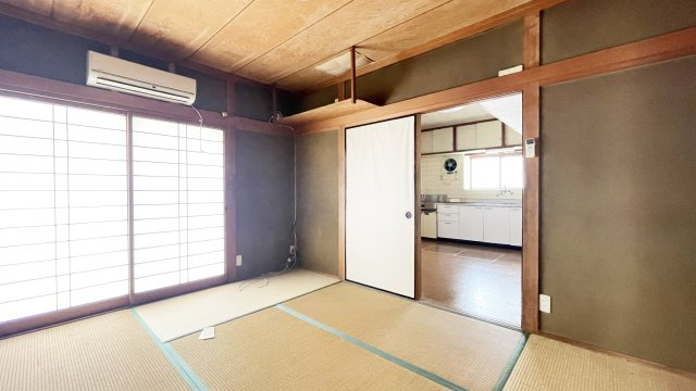撫養町木津字南川屋482-20　借家の和室
