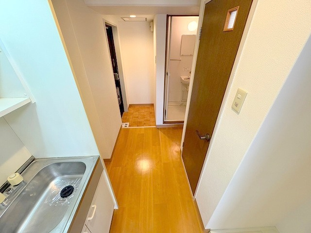 大阪市東淀川区東中島１丁目の賃貸マンションの内装
