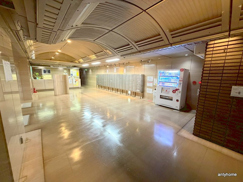 朝日プラザ心斎橋　仲介手数料無料のロビー