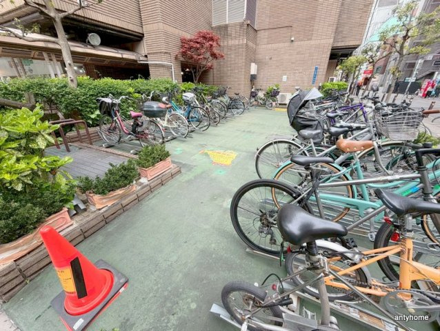 朝日プラザ心斎橋　仲介手数料無料の駐車場