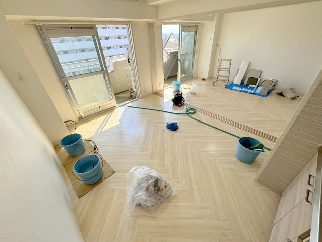 ラフィネ淀川の居間・リビング