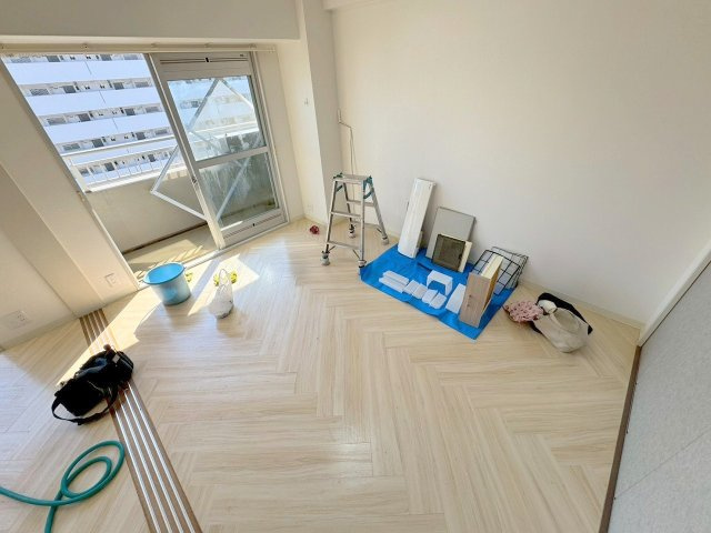 ラフィネ淀川の居間・リビング