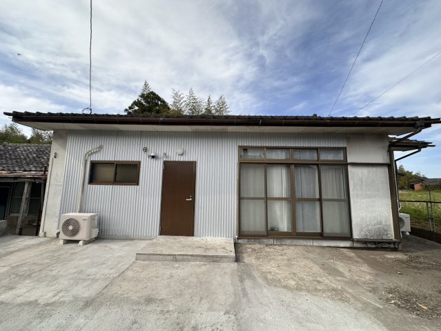 都城市梅北町の中古一戸建の外観