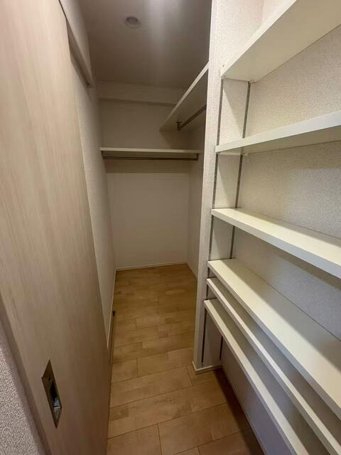 足立区西新井３丁目の賃貸マンション
