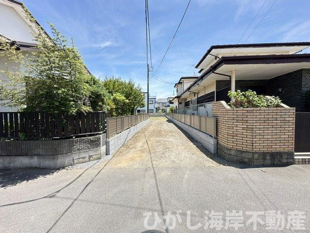 茅ケ崎市東海岸南5丁目　売地　全２区画の前面道路含む現地写真|現地外観