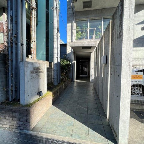 ミラージュにおの浜のエントランス
