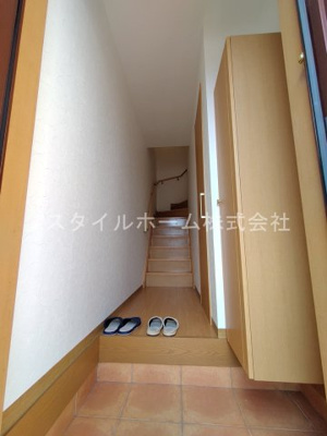 【玄関】 | リゾーム南小池 | イメージ写真です。