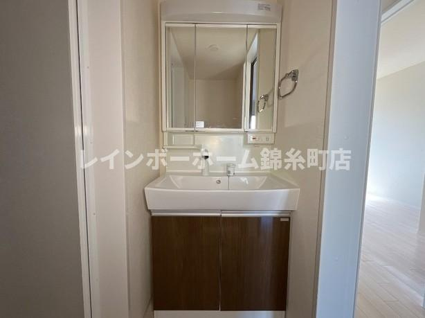 サンフィールドの独立洗面台