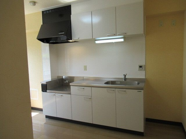 鉄飛坂マンションのキッチン