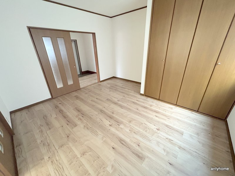 鈴江マンション　仲介手数料無料の寝室
