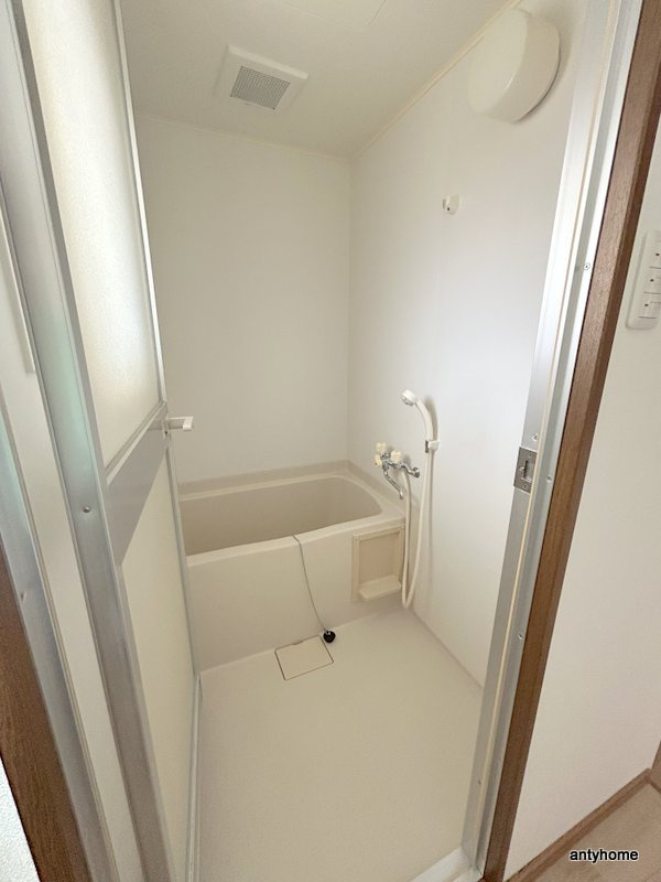 鈴江マンション　仲介手数料無料の浴室