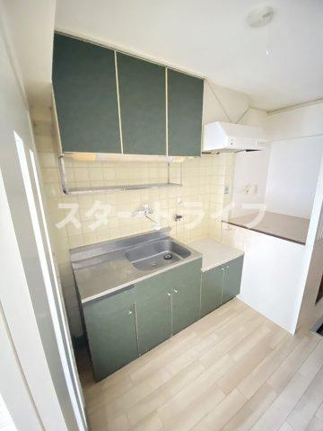 大阪市東淀川区東中島１丁目の賃貸マンションのキッチン