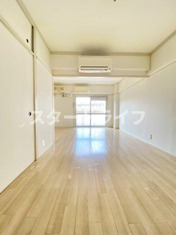 大阪市東淀川区東中島１丁目の賃貸マンションの寝室