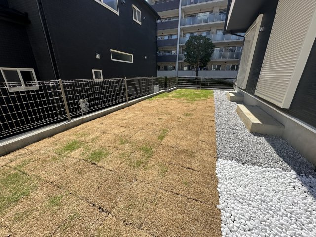 都筑区加賀原1丁目戸建ての庭|ガーデニング・家庭菜園も楽しめる専用庭を完備。使い方もいろいろ楽しいお庭スペースです。