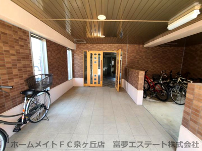 【エントランス】 | イーストキューブ