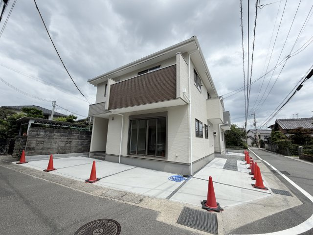 上桂西居町