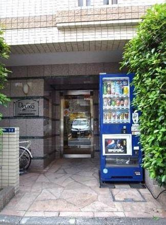 プレール・ドゥーク新宿曙橋のエントランス|プレール・ドゥーク新宿曙橋
