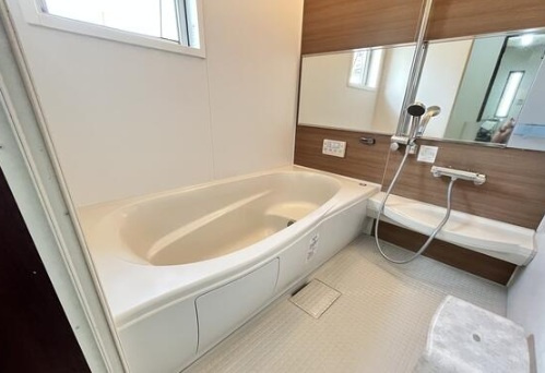 各務原市松が丘6丁目の浴室