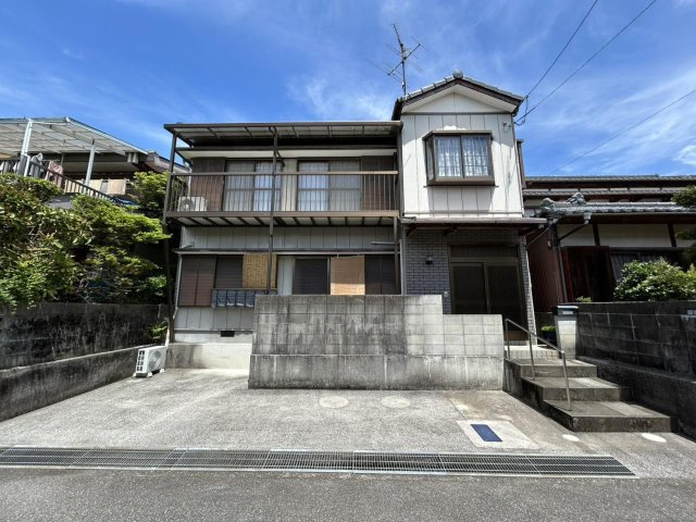 高知市加賀野井１丁目の中古一戸建