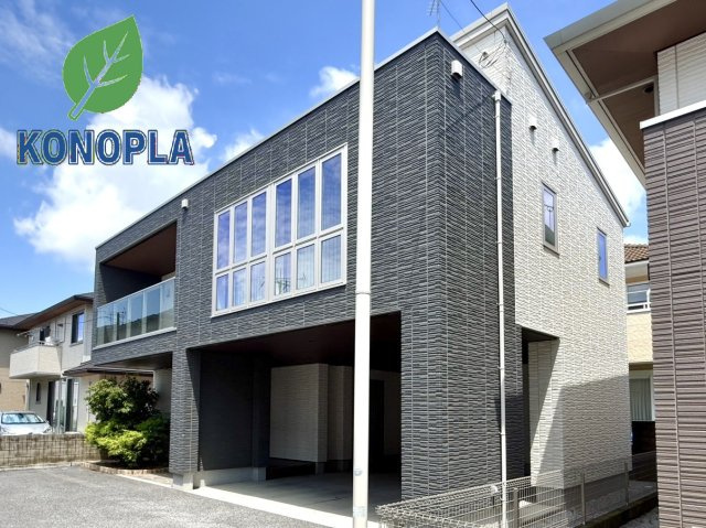 【中古戸建】高崎市飯塚町の外観|■外観｜土日のご見学はもちろん、平日・夜間のご案内も大歓迎です♪「今から見たい」や「仕事終わりに見たい」にもご対応できますのでお気軽にお問い合わせください♪