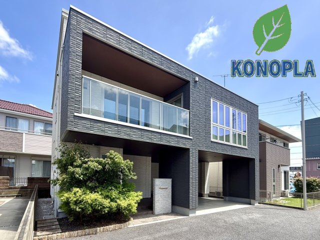 【中古戸建】高崎市飯塚町の外観|■外観｜ここから始まる「日常」はご家族にとってかけがえのない時間となります。少しでも豊かに、快適に。